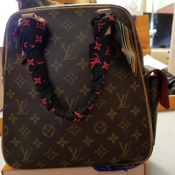 Louis Vuitton Ecentricite - Picture 3 of 8